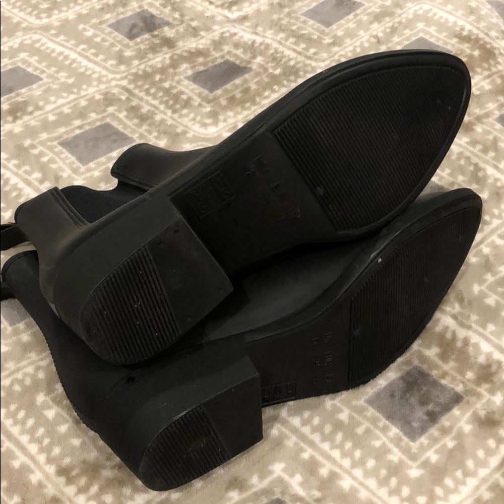 All black small heel rain boots - Picture 2 of 2